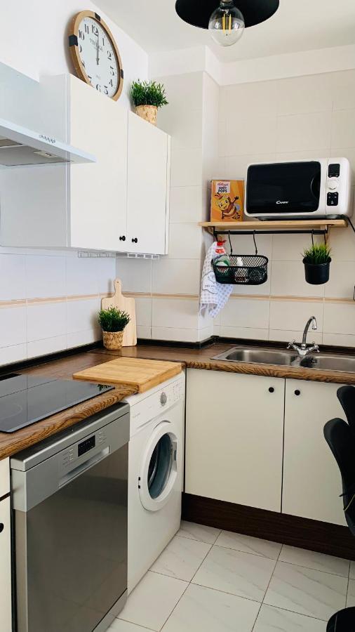 La Baie De Rose Apartment Росес Екстериор снимка