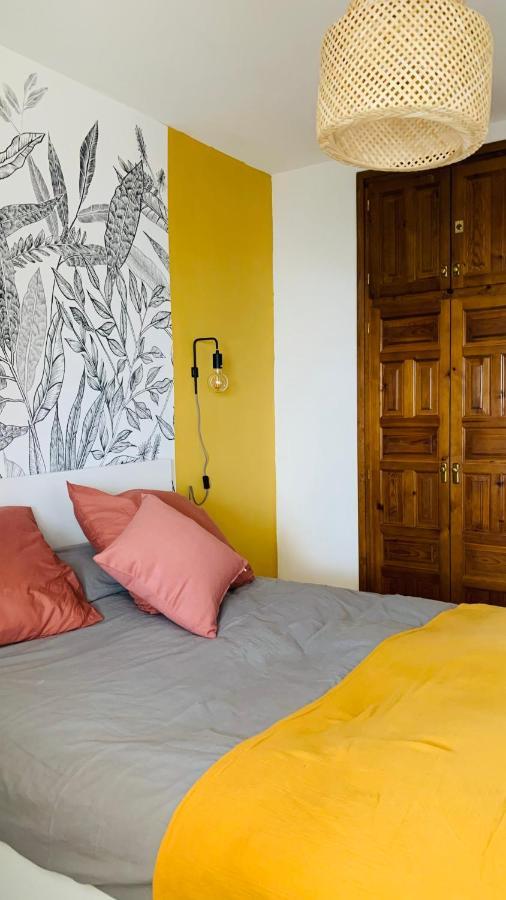 La Baie De Rose Apartment Росес Екстериор снимка