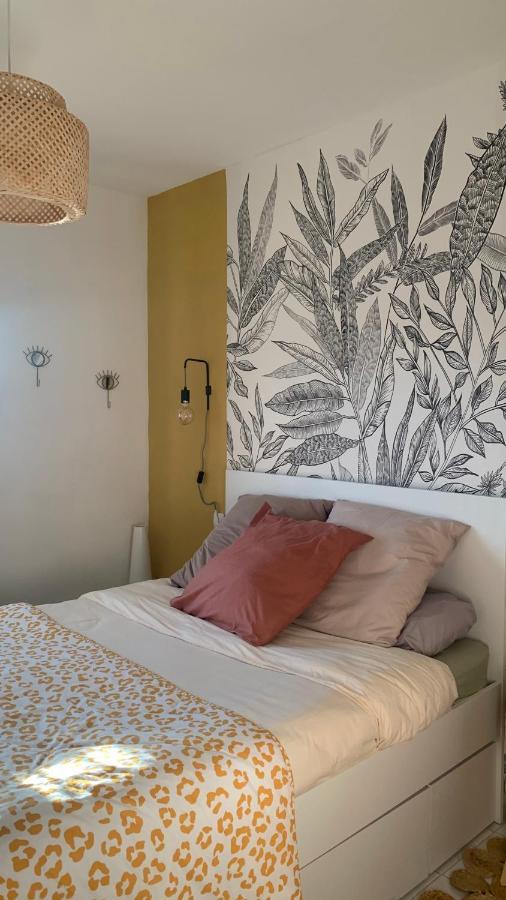 La Baie De Rose Apartment Росес Екстериор снимка